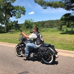 Meet your Posher, Aaron